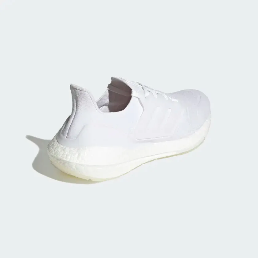 Adidas Men Ultraboost 22 Running Shoes